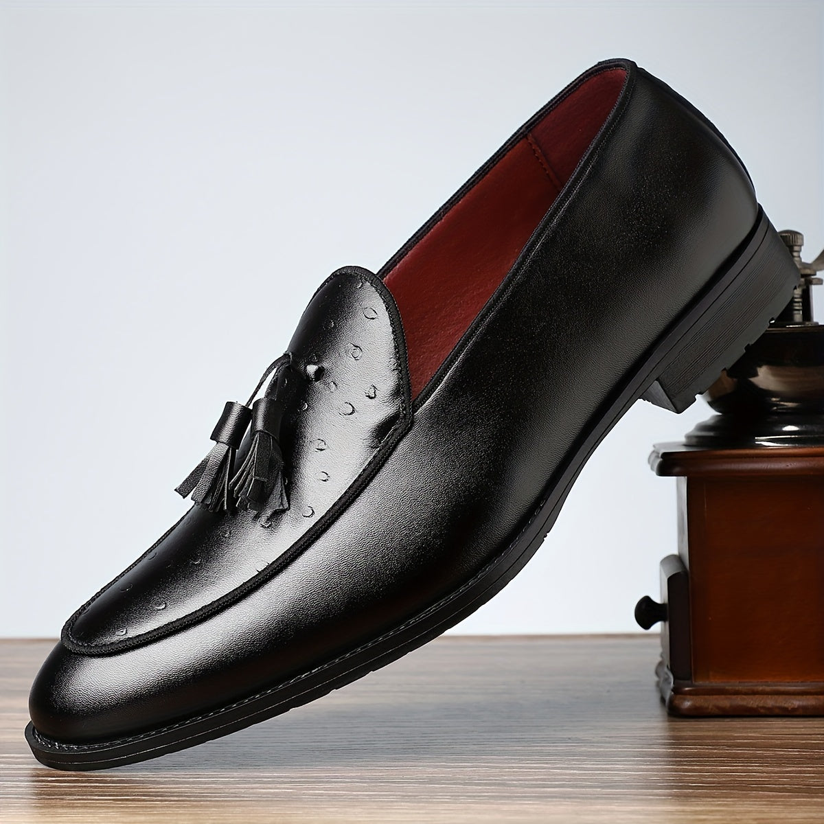 Plus Size Men's Solid Color Elegant Slip On Tassel Loafer Shoes, Comfy Non Slip Rubber Sole Casual Dress Shoes, Men's Footwear